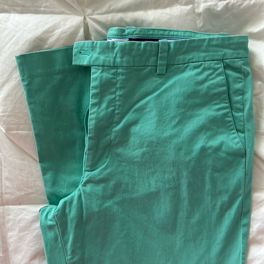 Men’s gently used on the go pants